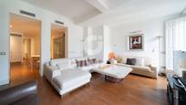 Living room of Flat for sale in  Madrid Capital  with Heating, Furnished and Balcony