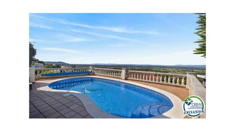 Foto 3 de Casa o chalet en venta en Calle Belgica-ur.can Isac, 164, Palau-saverdera, Girona