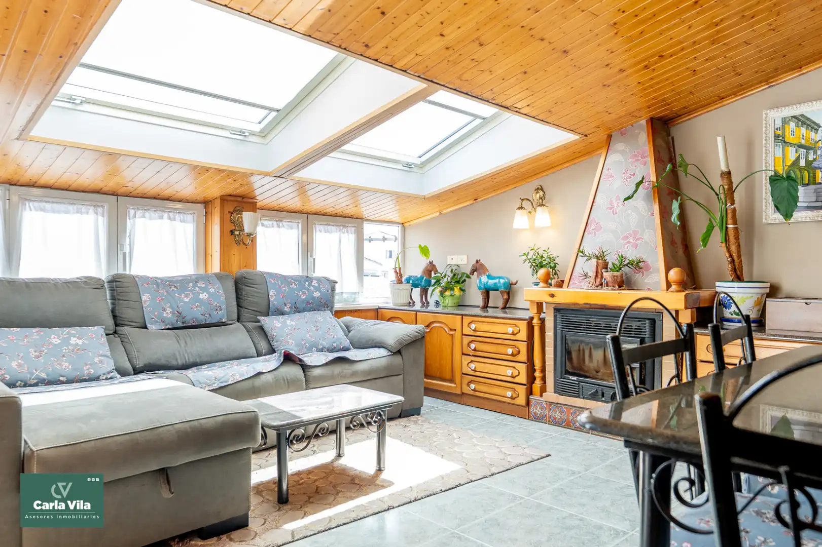 Living room of Flat for sale in Lugo  with Heating, Parquet flooring and Furnished