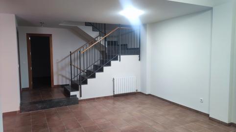 Foto 3 de Casa adosada de alquiler en Bescanó, Girona