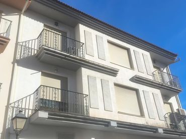 Piso en venta en Calle Bailén 13