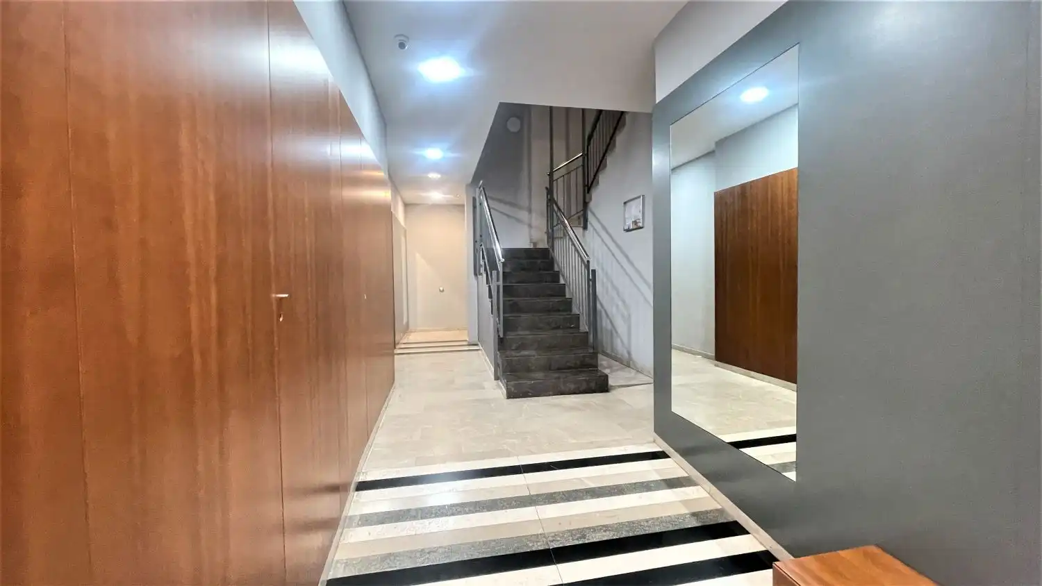 Piso con terraza en venta en Calle del Doctor Ferran, imagen 13