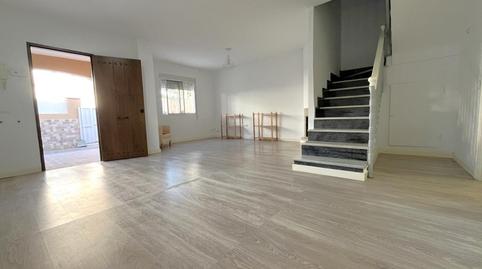 Foto 3 de Casa adosada en venda a Fuente Alegre - El Chaparral - Los Morales, Málaga