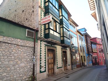 Mixed residential for sale in Llanes pueblo