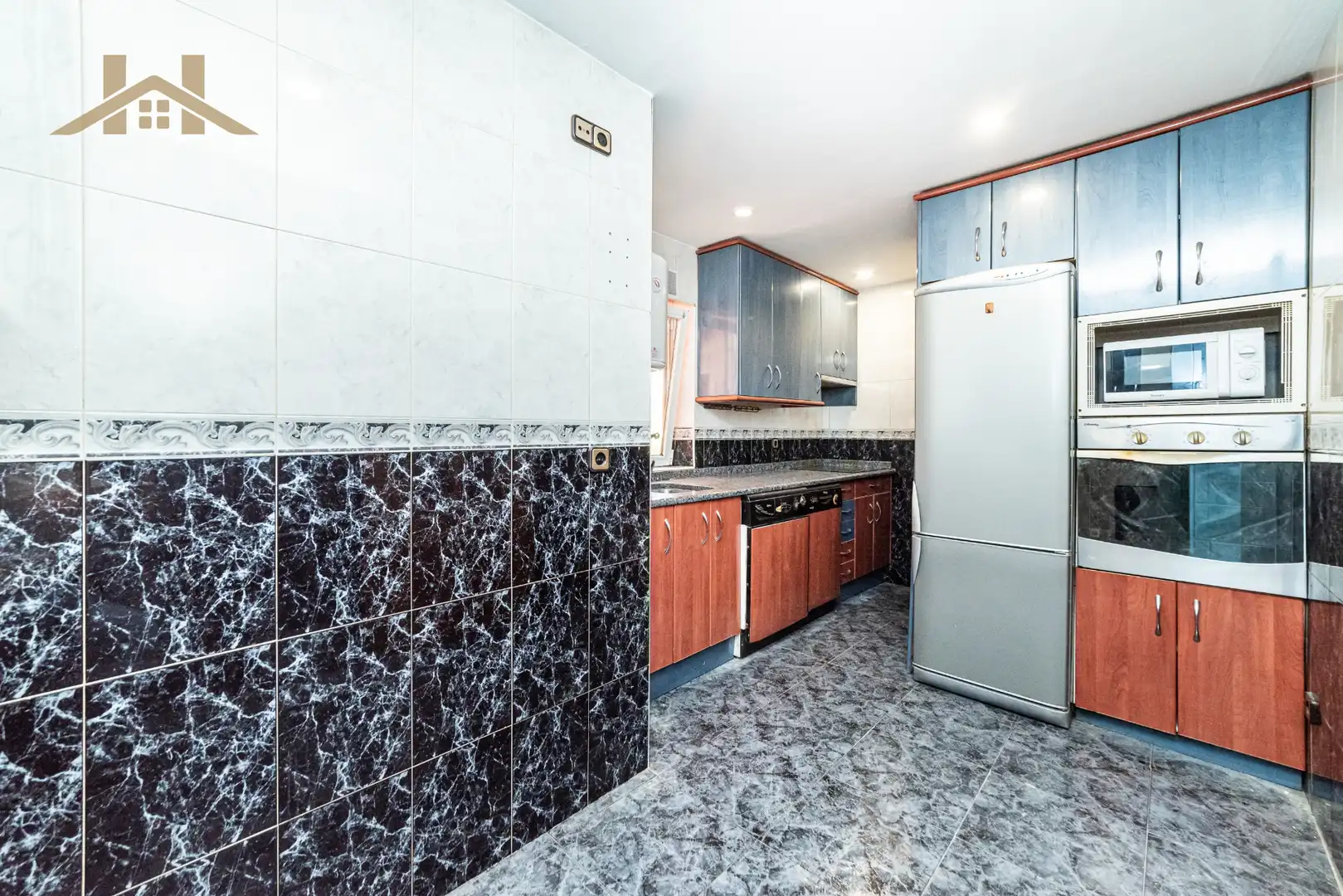 Cocina de Piso en venta en Móstoles con Aire acondicionado, Calefacción y Parquet