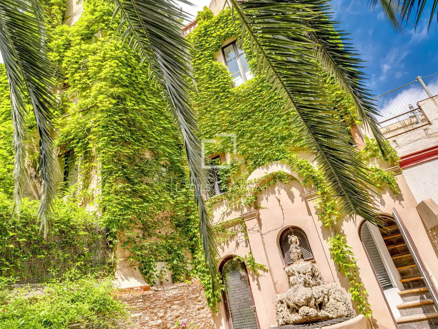 Vista exterior de Piso en venta en Barcelona con Aire acondicionado, Calefacción y Jardín privado
