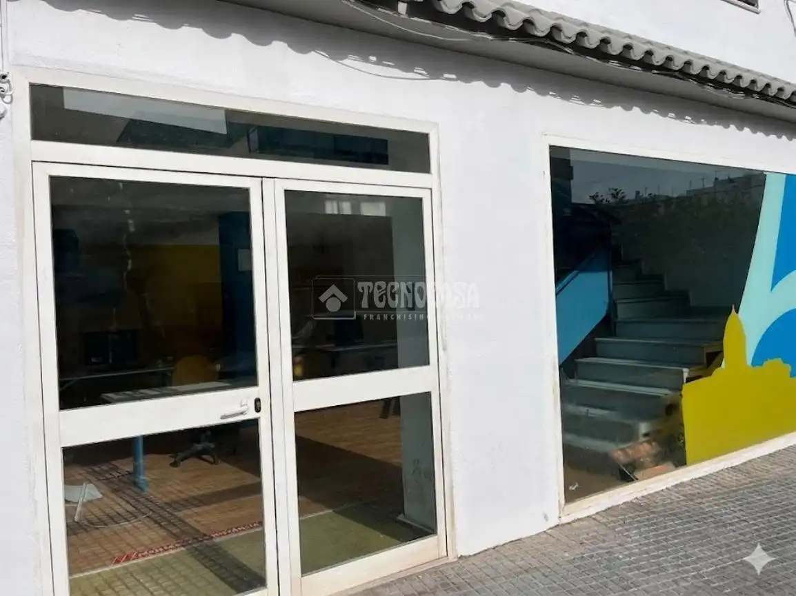 Local comercial de lloguer a Núcleo urbano, imagen 13