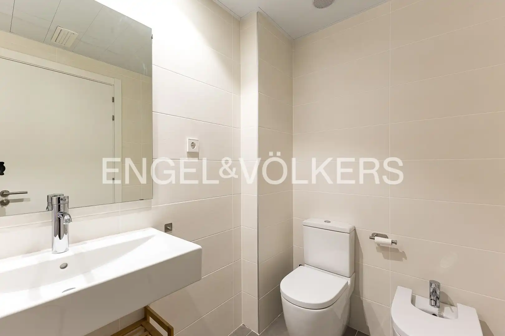 Bathroom of Detached homes for sale in El Vendrell  with Air Conditioner, Heating and Private garden