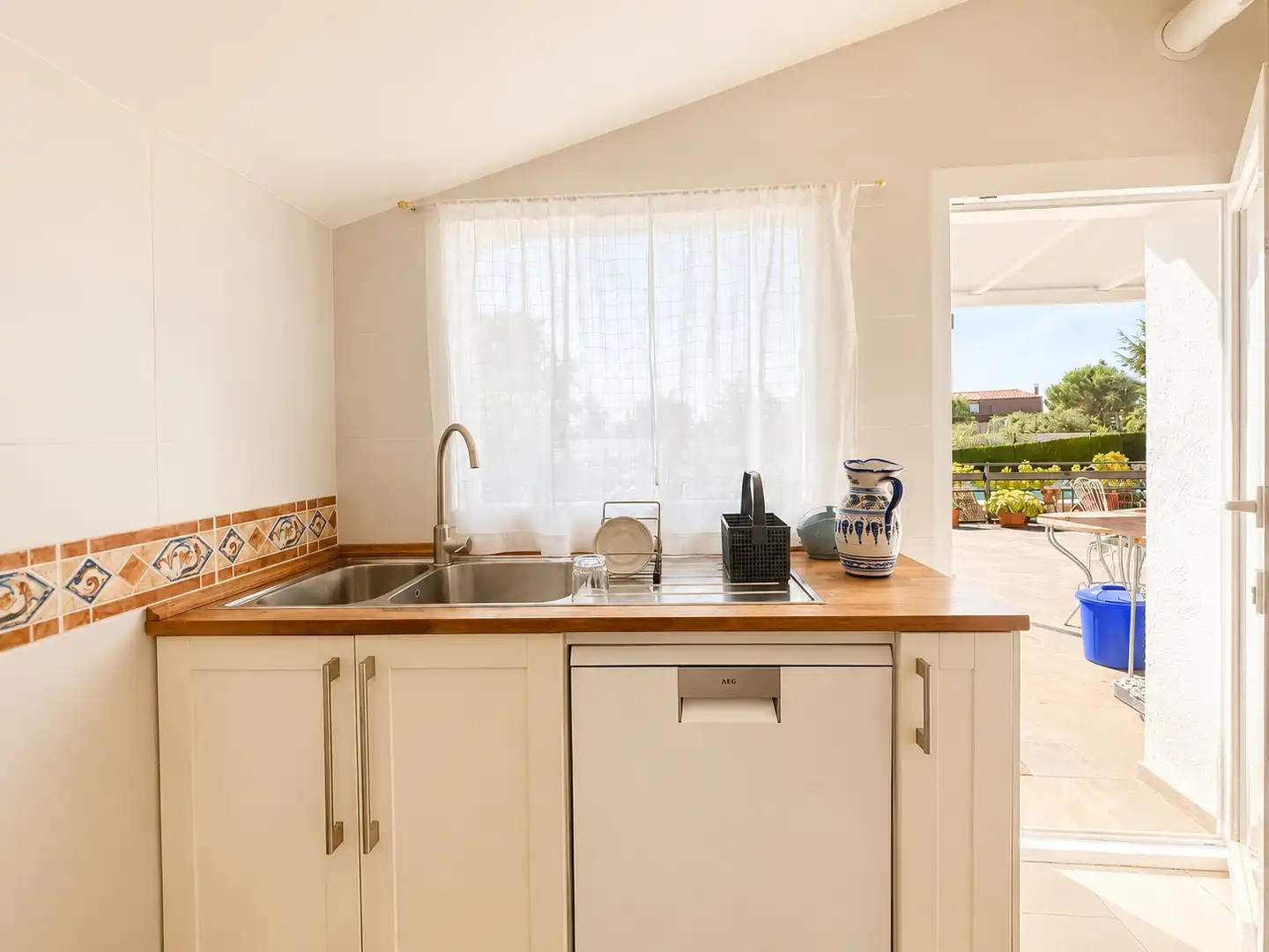 Kitchen of Houses for rent in Hoyo de Manzanares  with Private garden, Swimming Pool and Furnished