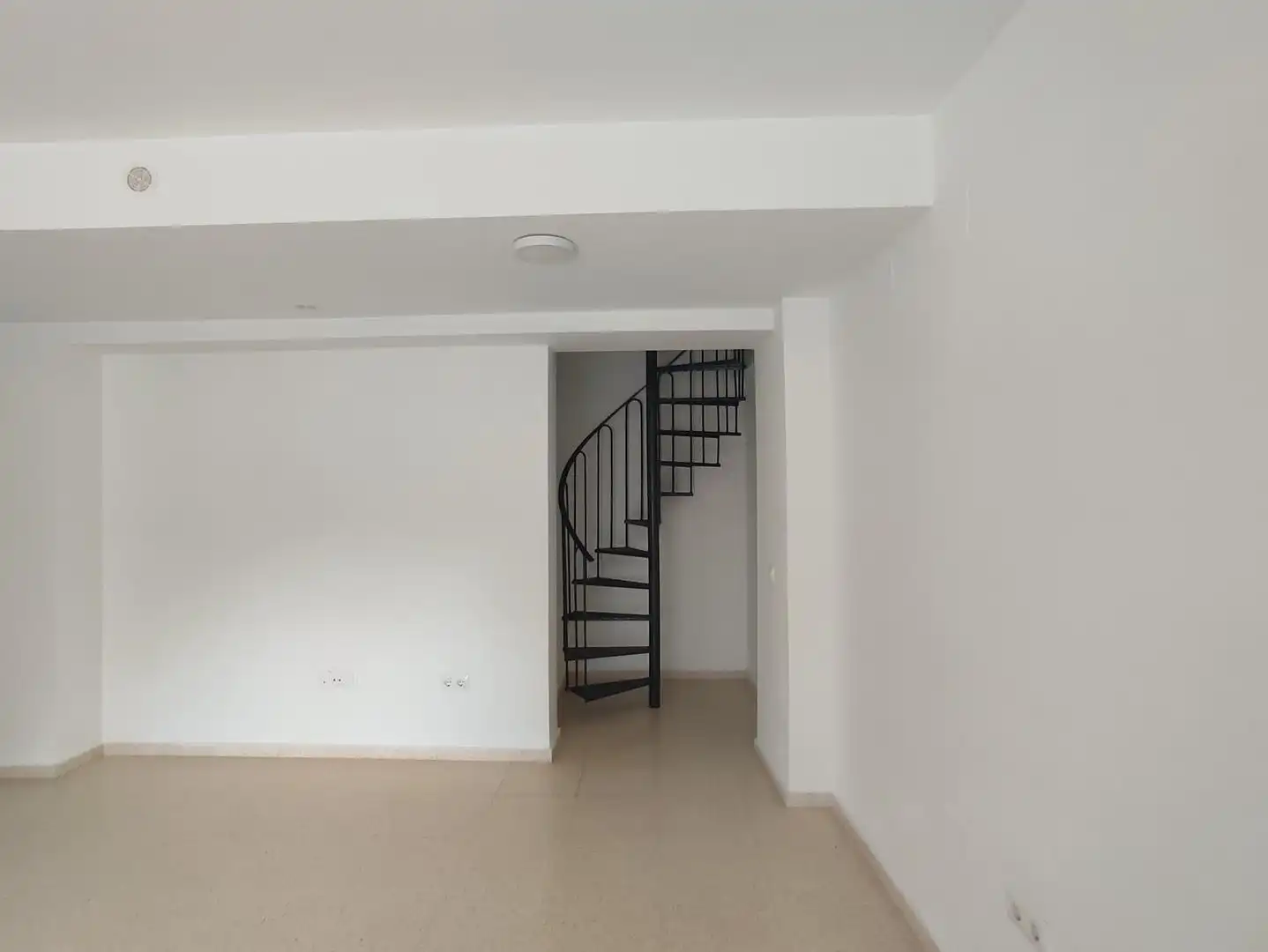 Duplexes for sale in Sanlúcar la Mayor
