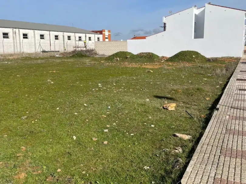 Residencial en venda en Llerena