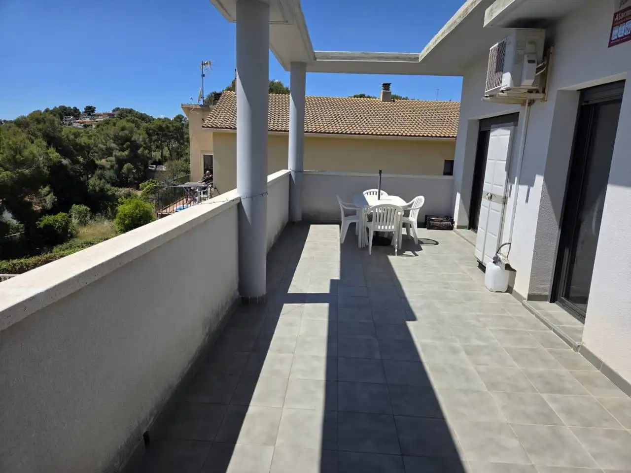 Terraza de Casa o chalet en venta en Cunit con Aire acondicionado, Calefacción y Jardín privado
