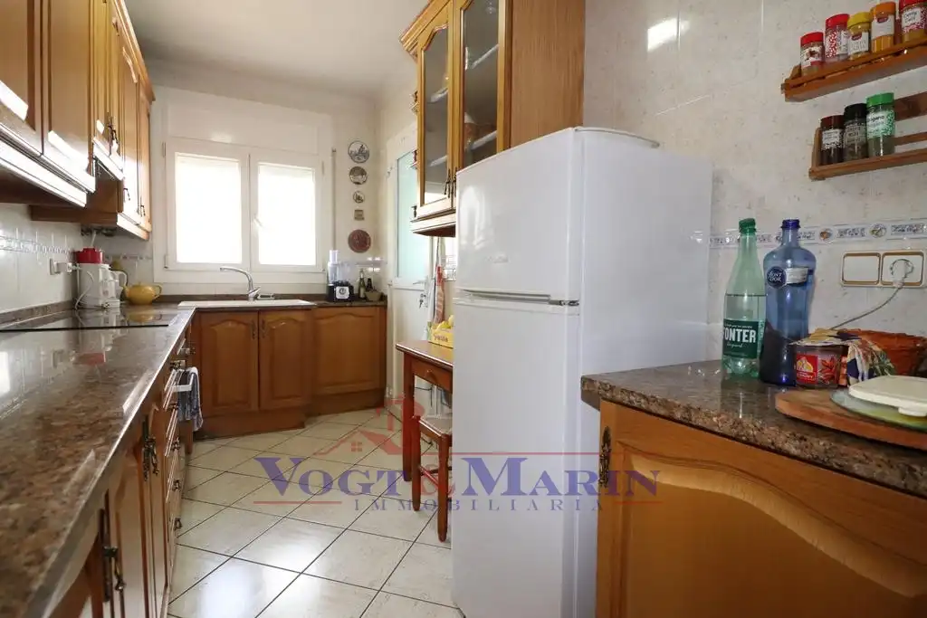 Casa con terraza en venta en Carrer Montgrí, imagen 42