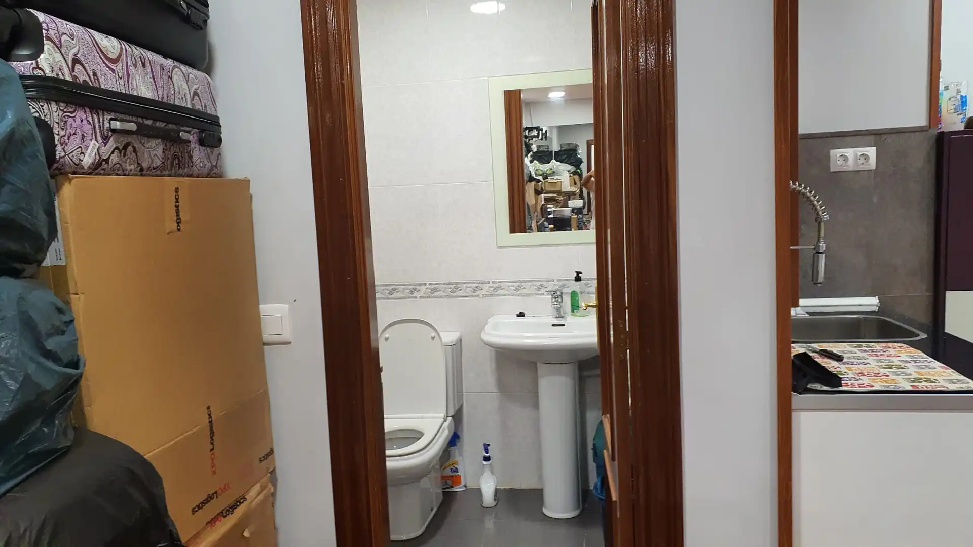 Bathroom of Commercial properties for sale in Castro-Urdiales  with Heating and Furnished