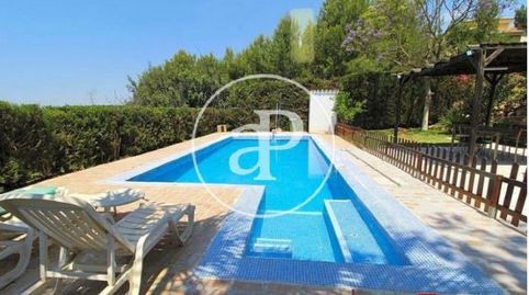 Photo 2 of Houses for rent in Carrer I, Riba-roja de Túria, Valencia