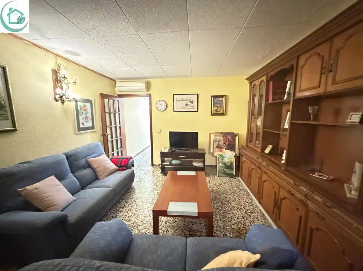 Living room of Houses for sale in Viladecans  with Air Conditioner, Terrace and Oven