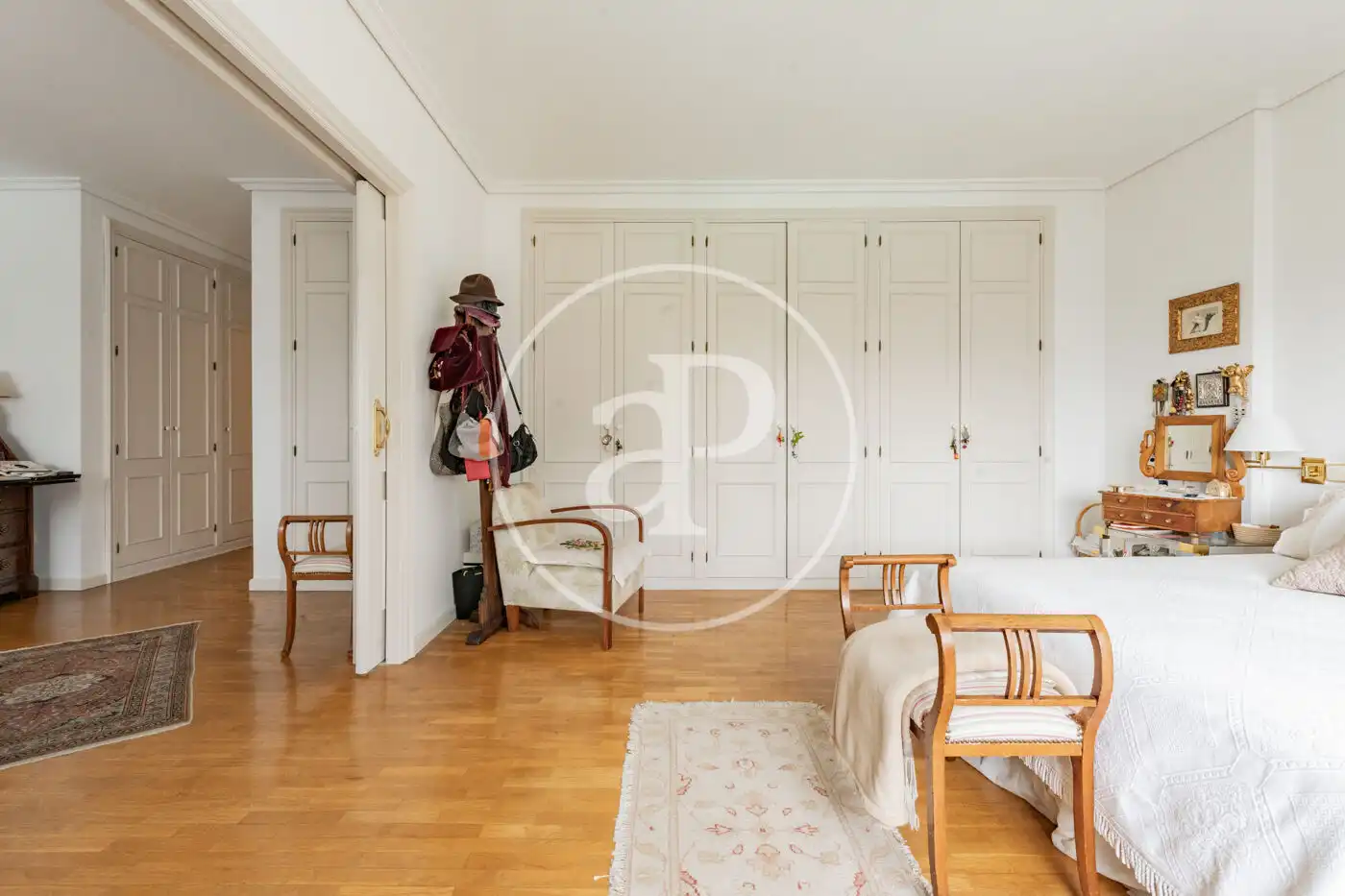 Bedroom of Detached homes for sale in Madrid  with Air Conditioner, Heating and Private garden