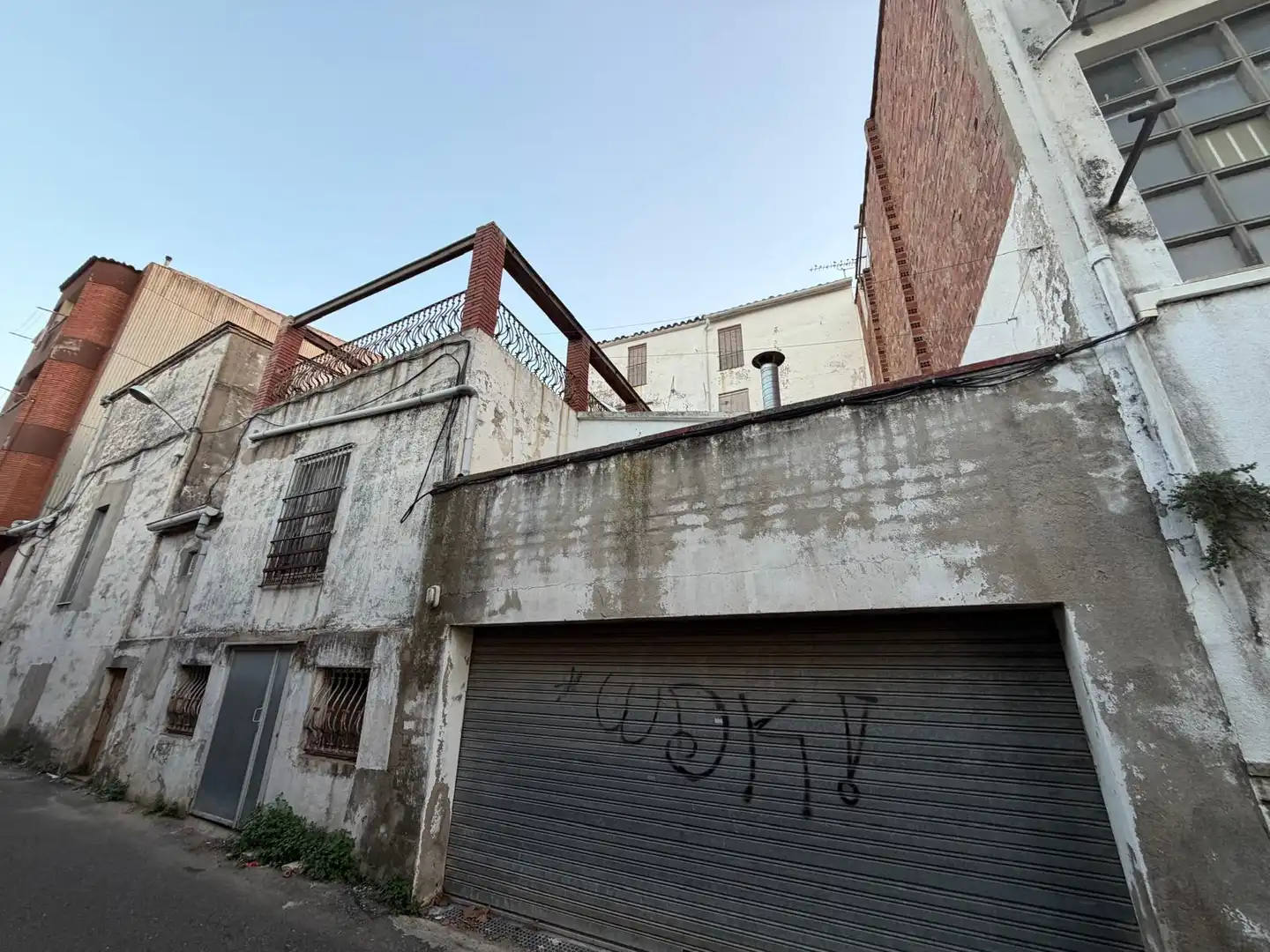 Vista exterior de Edifici en venda en Masquefa, Barcelona