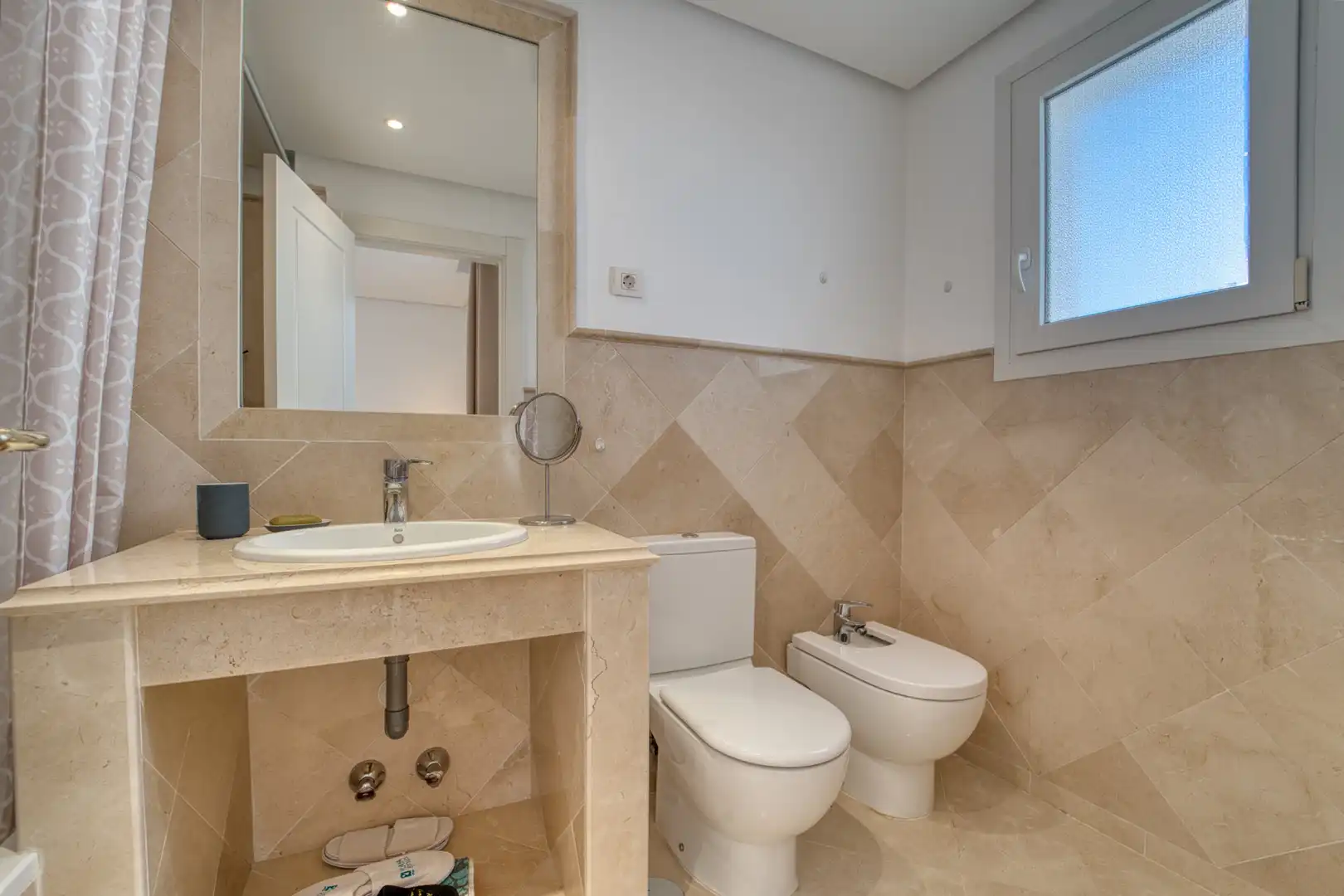 Apartament amb terrassa en venda a Nueva Andalucía, imagen 18