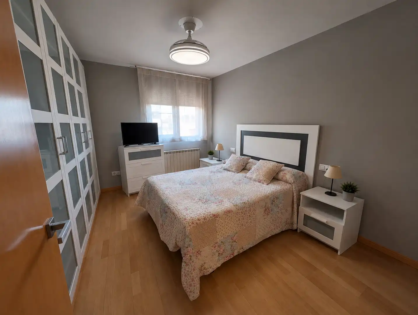 Bedroom of Duplexes for sale in Manresa  with Air Conditioner, Heating and Parquet flooring