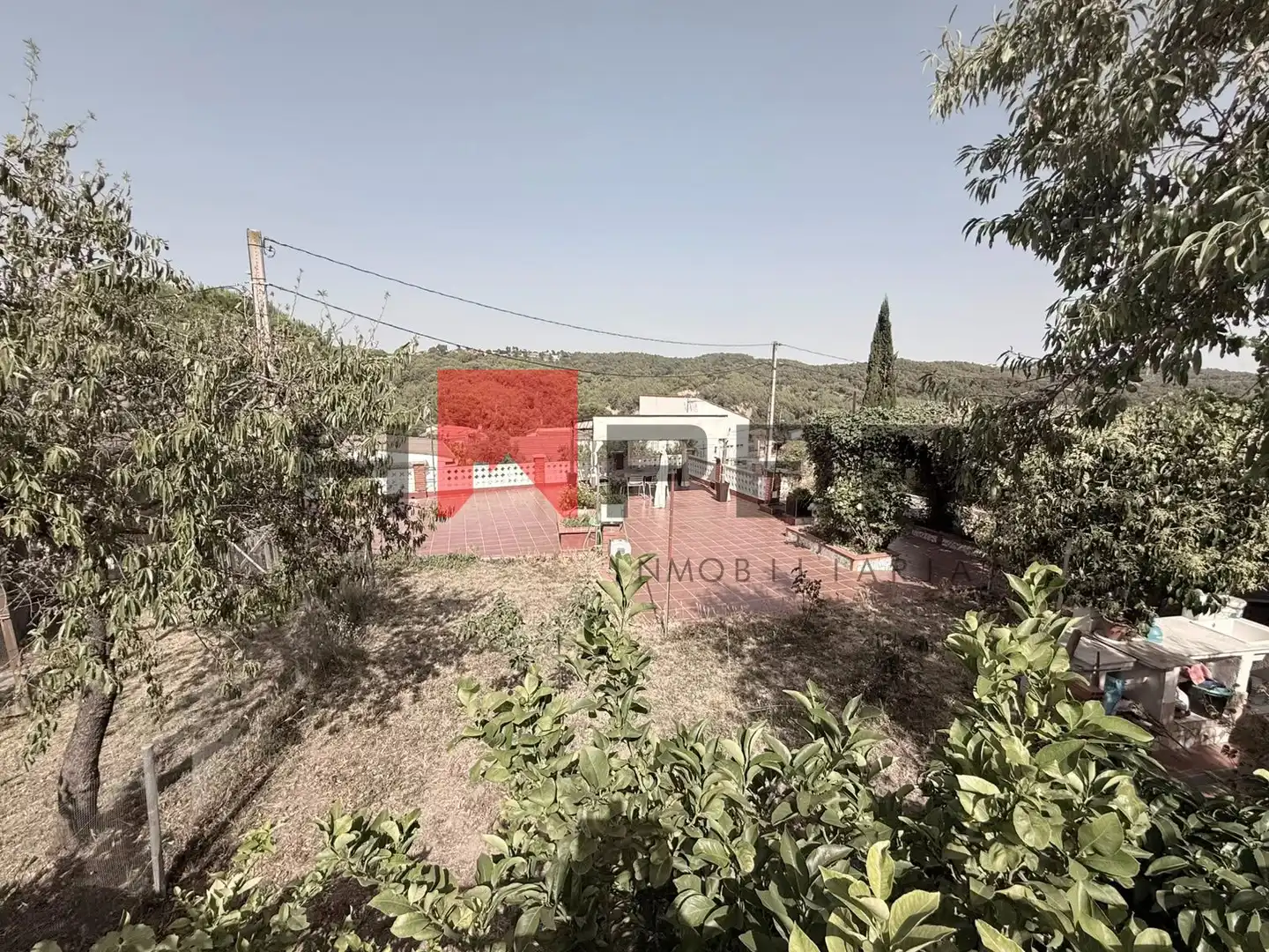 Vista exterior de Casa o xalet en venda en Olesa de Montserrat amb Traster i Piscina