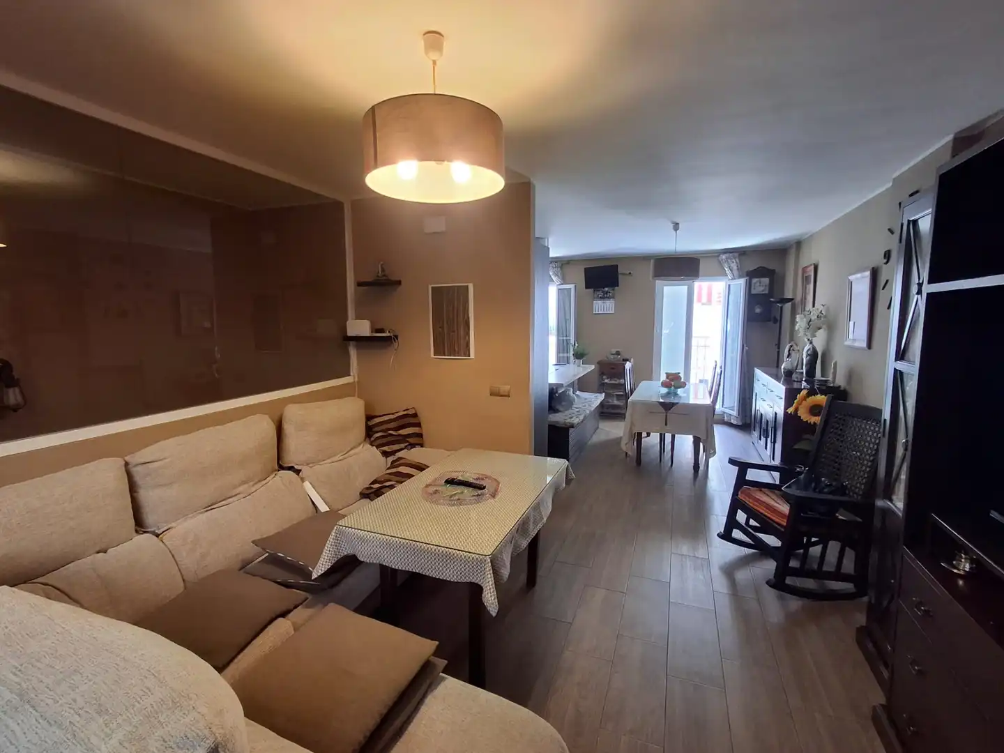 Sala d'estar de Casa o xalet en venda en Dos Hermanas amb Aire condicionat, Terrassa i Traster