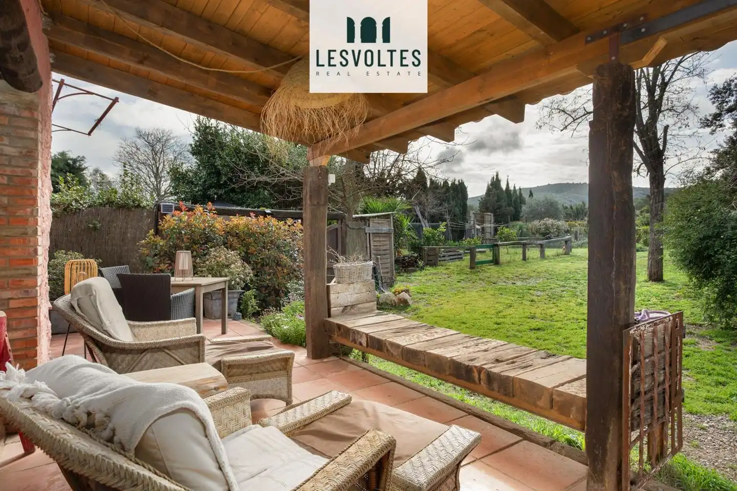 Terraza de Casa o chalet en venta en Bellcaire d'Empordà con Calefacción, Jardín privado y Parquet