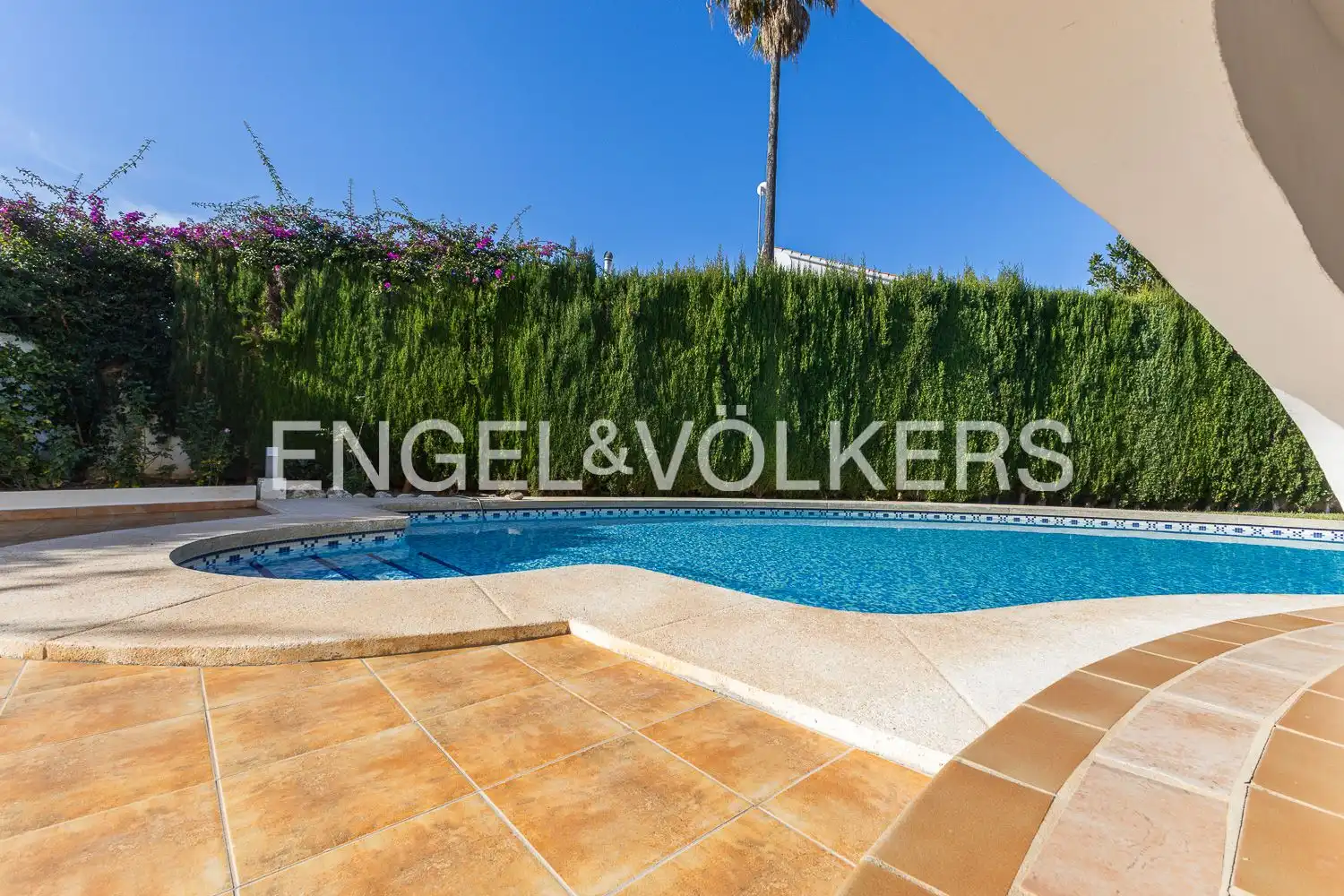 Swimming pool of Houses for sale in Dénia  with Air Conditioner, Heating and Private garden