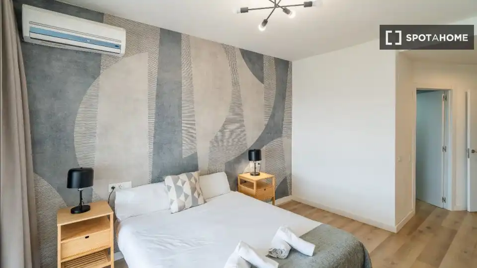 Habitación de Estudio para compartir en Torremolinos con Aire acondicionado, Terraza y Amueblado