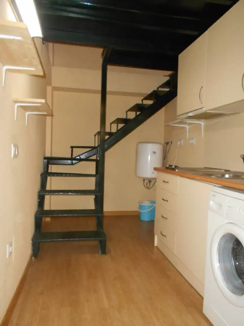 Wohnung zum Verkauf in Ciudad Real mit Klimaanlage, Heizung und Parkett