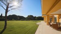 Jardí de Casa o xalet en venda en Pozuelo de Alarcón amb Aire condicionat, Terrassa i Piscina