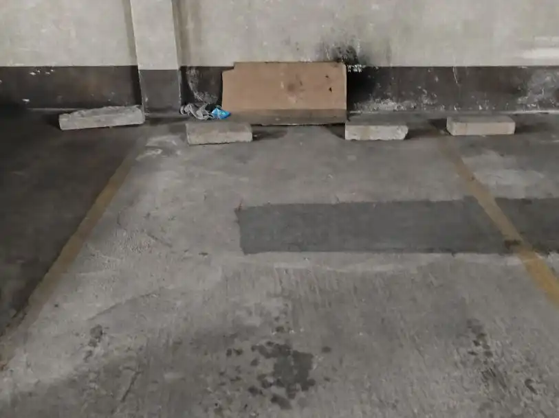 Einzelparkplatz zum Verkauf in Calle Plàtans 45