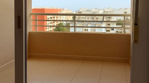 Foto 2 de Piso en venta en Calle Moriones, 30, Las Piscinas Naturales, Torrevieja