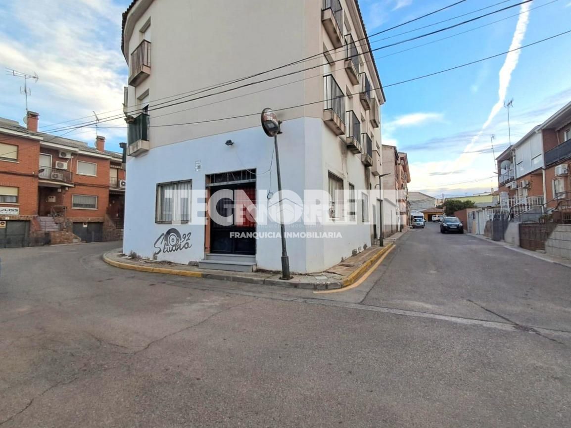 Vista exterior de Local en venta en Villasequilla