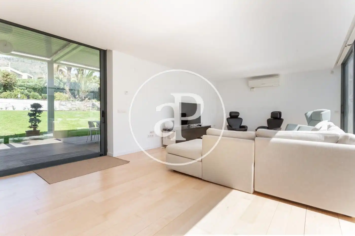 Living room of Houses for sale in Sagunto / Sagunt  with Air Conditioner, Heating and Private garden