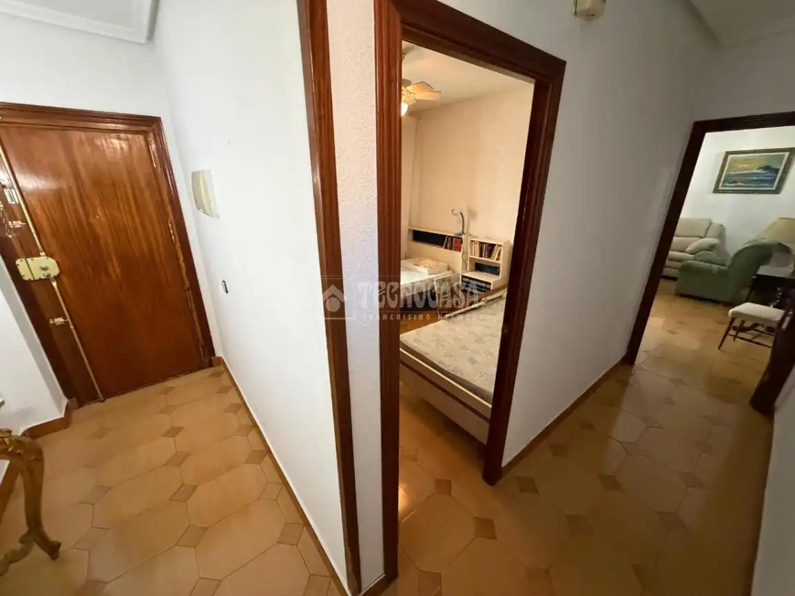 Habitación de Piso en venta en Jaén con Balcón