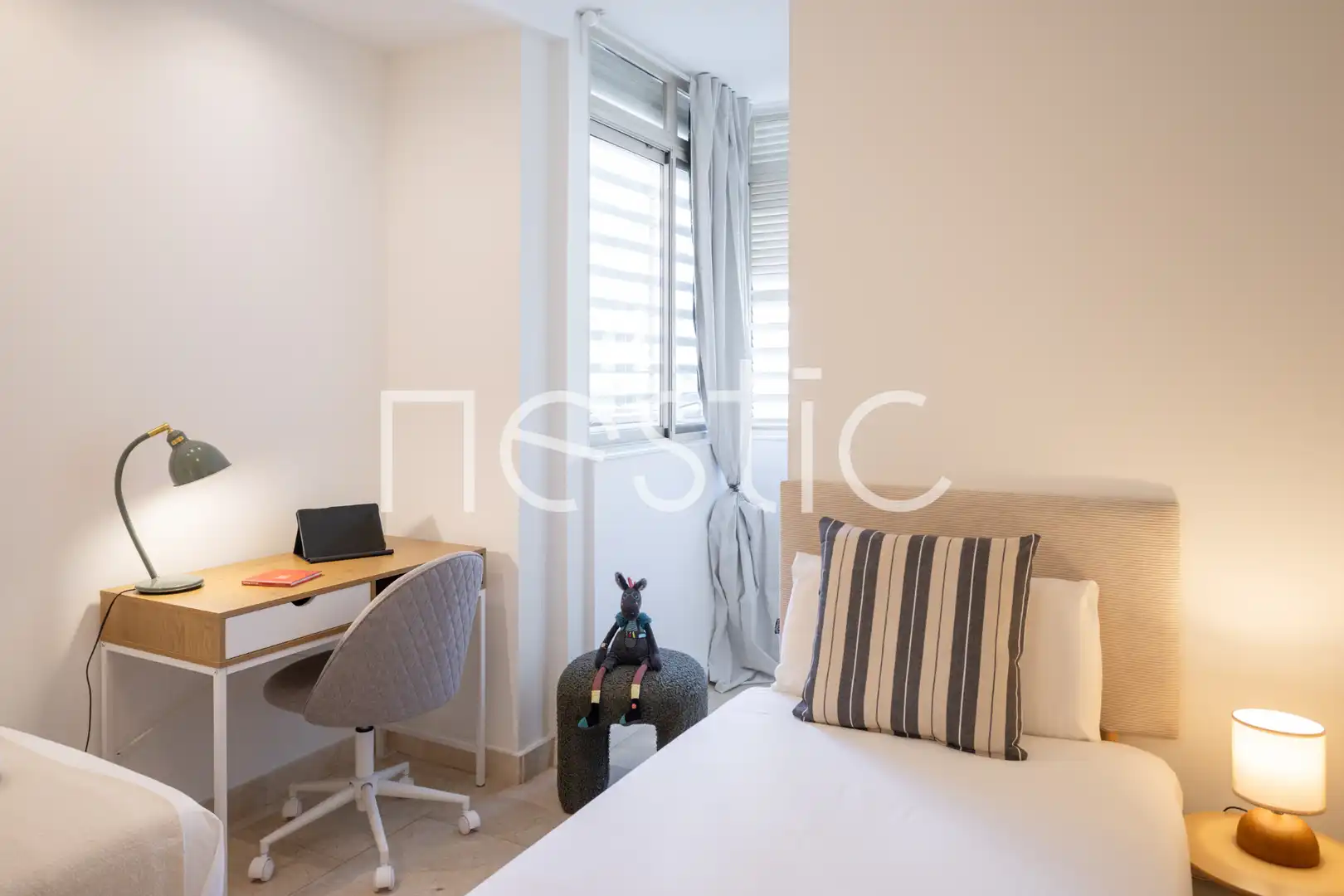 Habitación de Apartamento de alquiler en Madrid con Aire acondicionado, Calefacción y Terraza