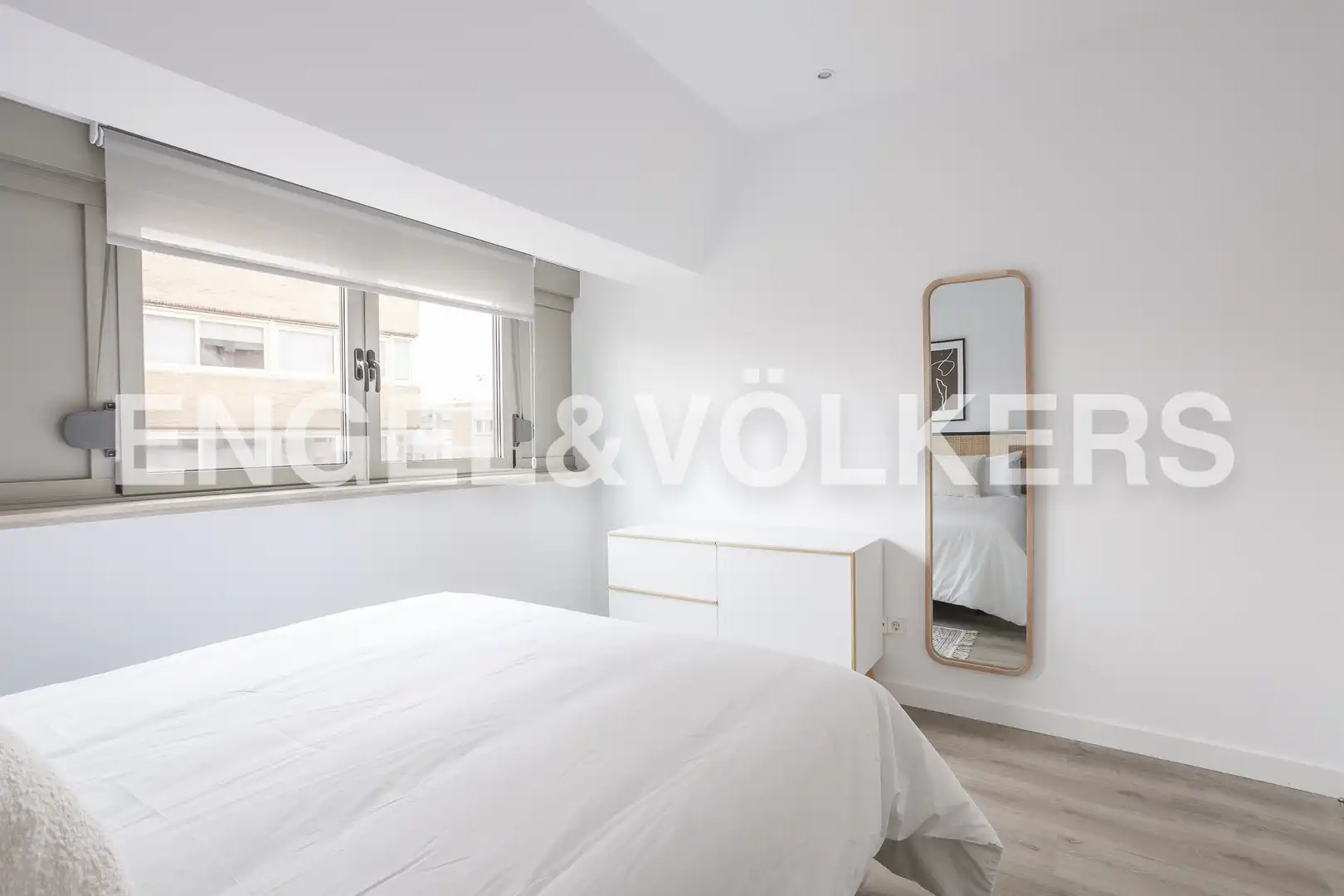 Habitación de Piso de alquiler en Madrid con Aire acondicionado, Calefacción y Amueblado