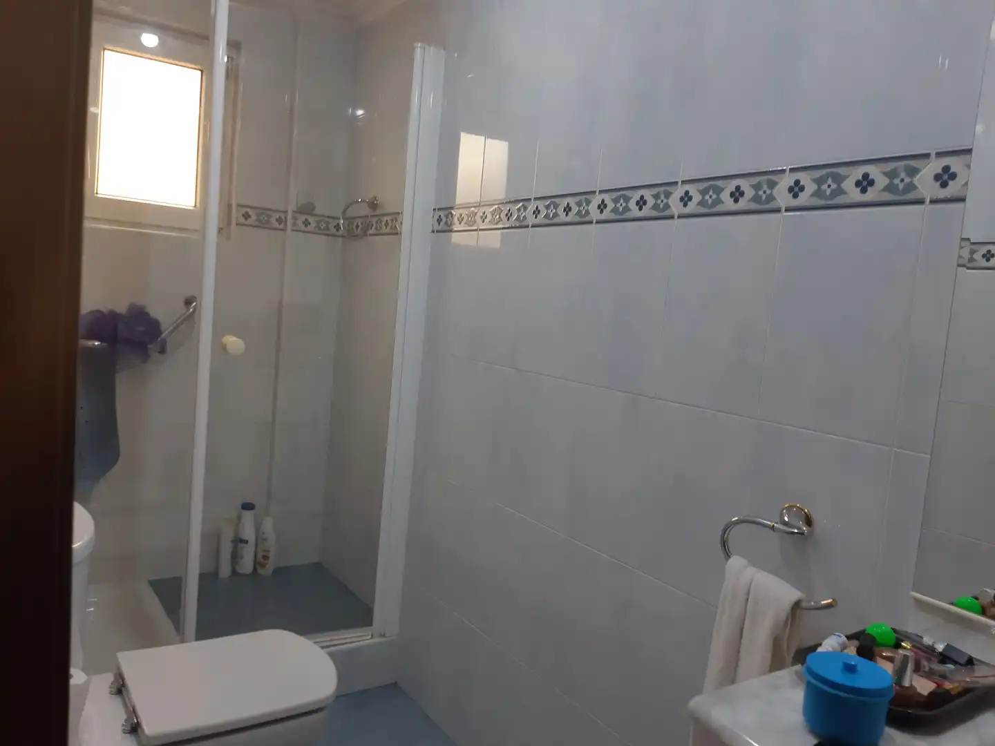 Bathroom of Flat for rent in Madrid  with Air Conditioner, Parquet flooring and Terrace