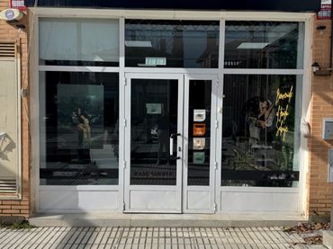 Local comercial en traspàs a Avenida de Isabel de Farnesio 20