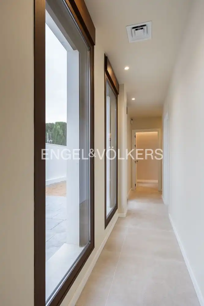Houses for sale in L'Eliana  with Air Conditioner, Heating and Private garden