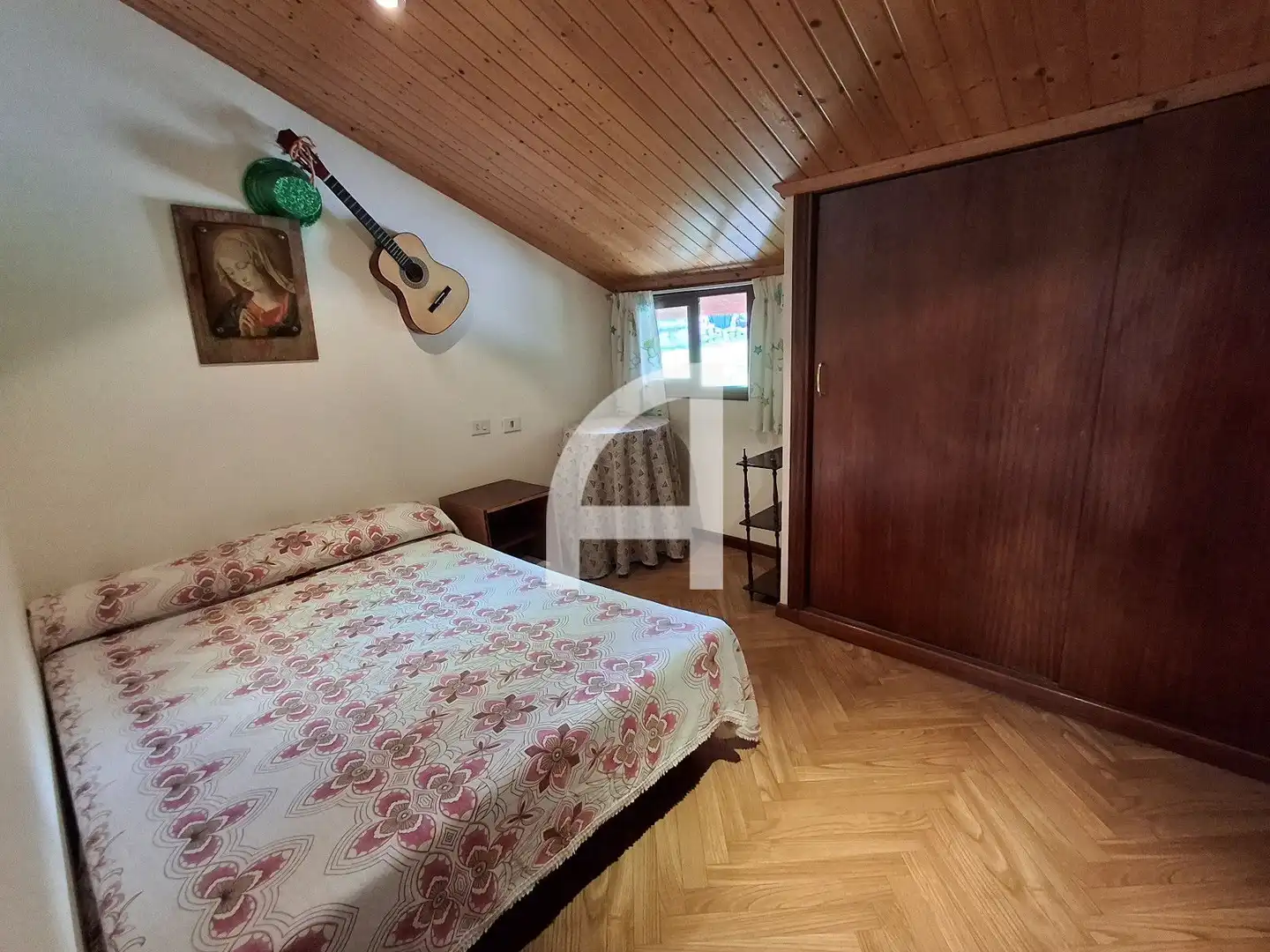 Bedroom of Houses for sale in Vigo   with Private garden, Storage room and Alarm