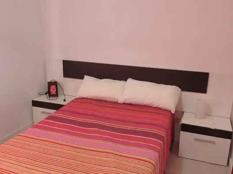 Schlafzimmer von Wohnung zur Miete in Plasencia mit Klimaanlage