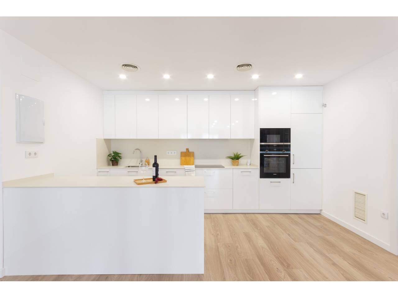 Kitchen of Flat for sale in Terrassa  with Air Conditioner, Heating and Terrace