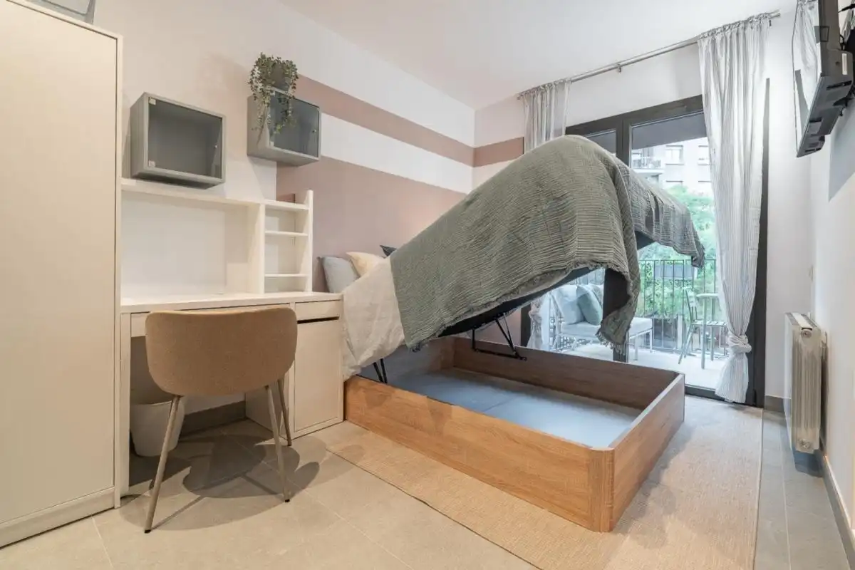 Habitación en Sants-Badal