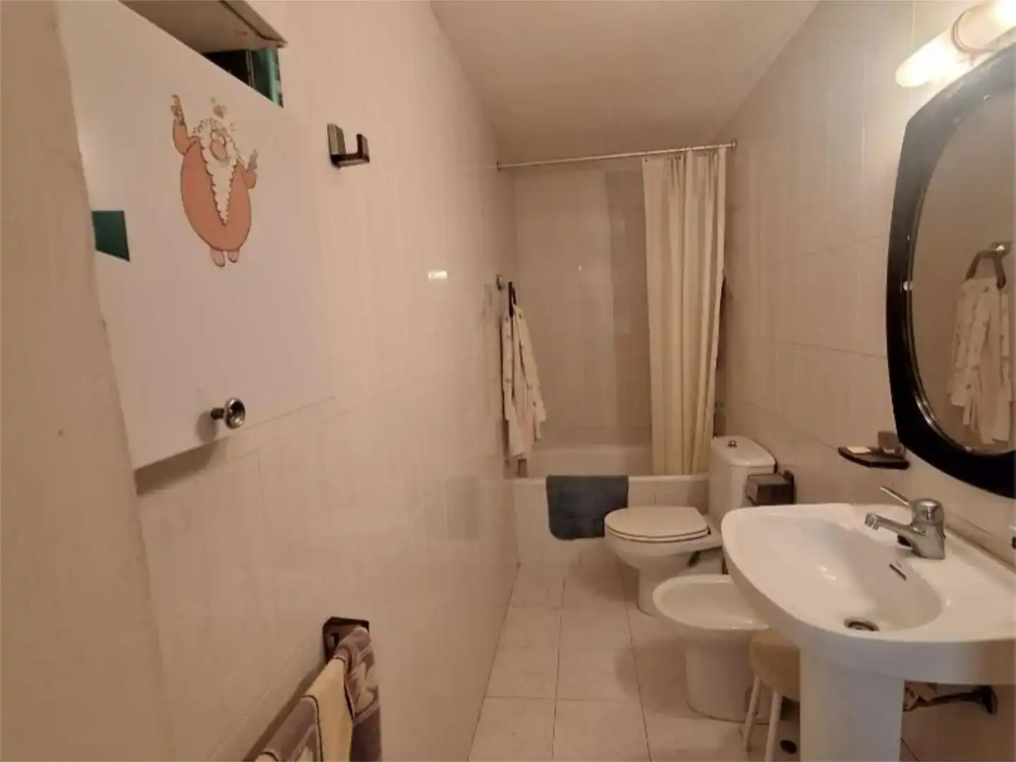 Baño de Casa adosada en venta en Graus con Jardín privado, Trastero y Amueblado