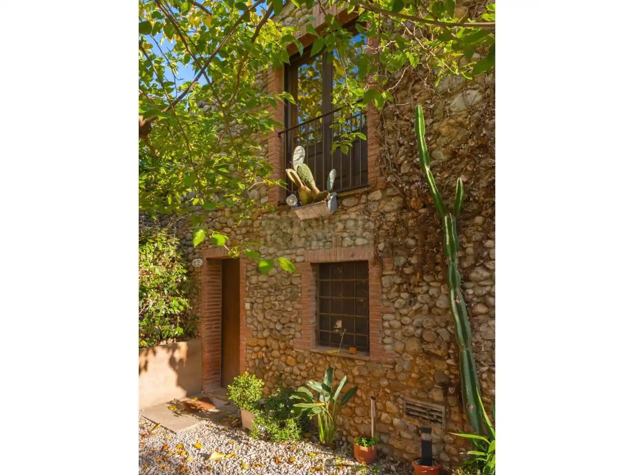 Jardín de Finca rústica en venta en Sant Miquel de Fluvià con Aire acondicionado, Calefacción y Terraza