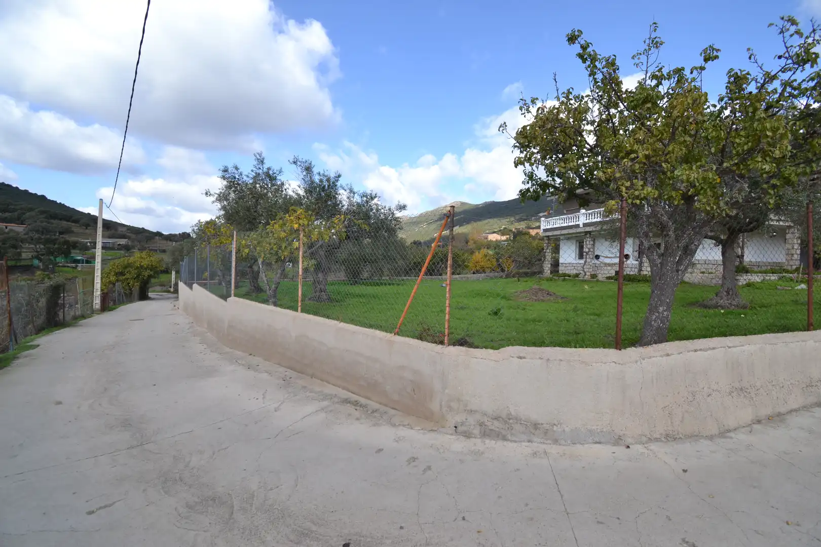 Vista exterior de Casa o chalet en venta en Villar del Pedroso con Aire acondicionado, Calefacción y Jardín privado
