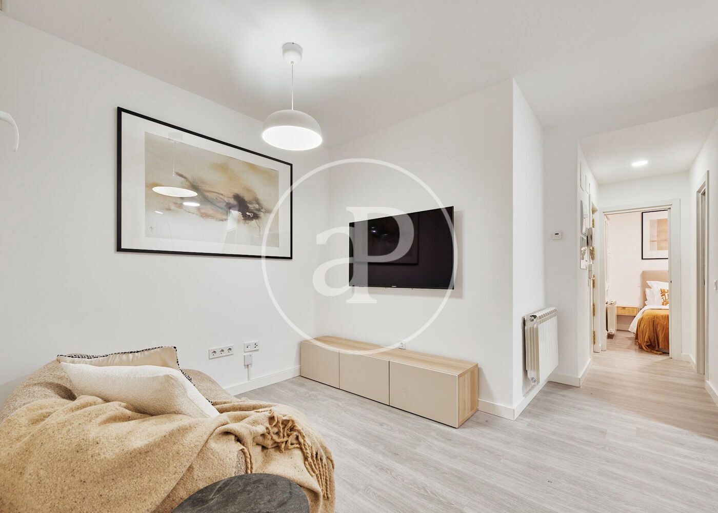 Sala d'estar de Pis en venda en  Madrid Capital amb Aire condicionat, Calefacció i Moblat