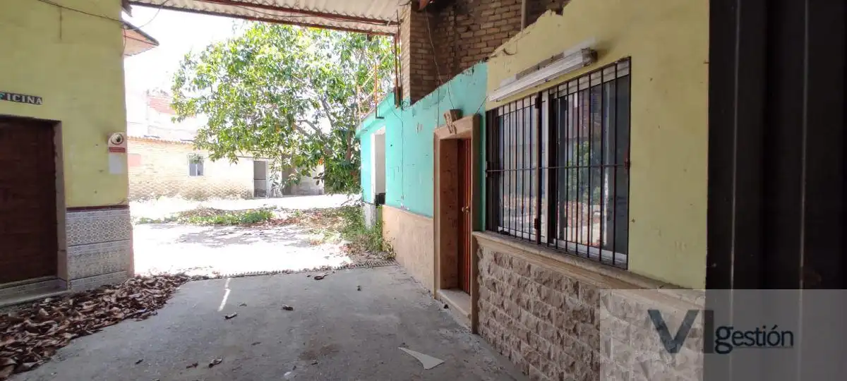 Industrial buildings for sale in Puerto Serrano